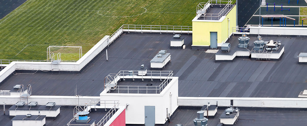 Pitched roof vs. Flat roof side by side.